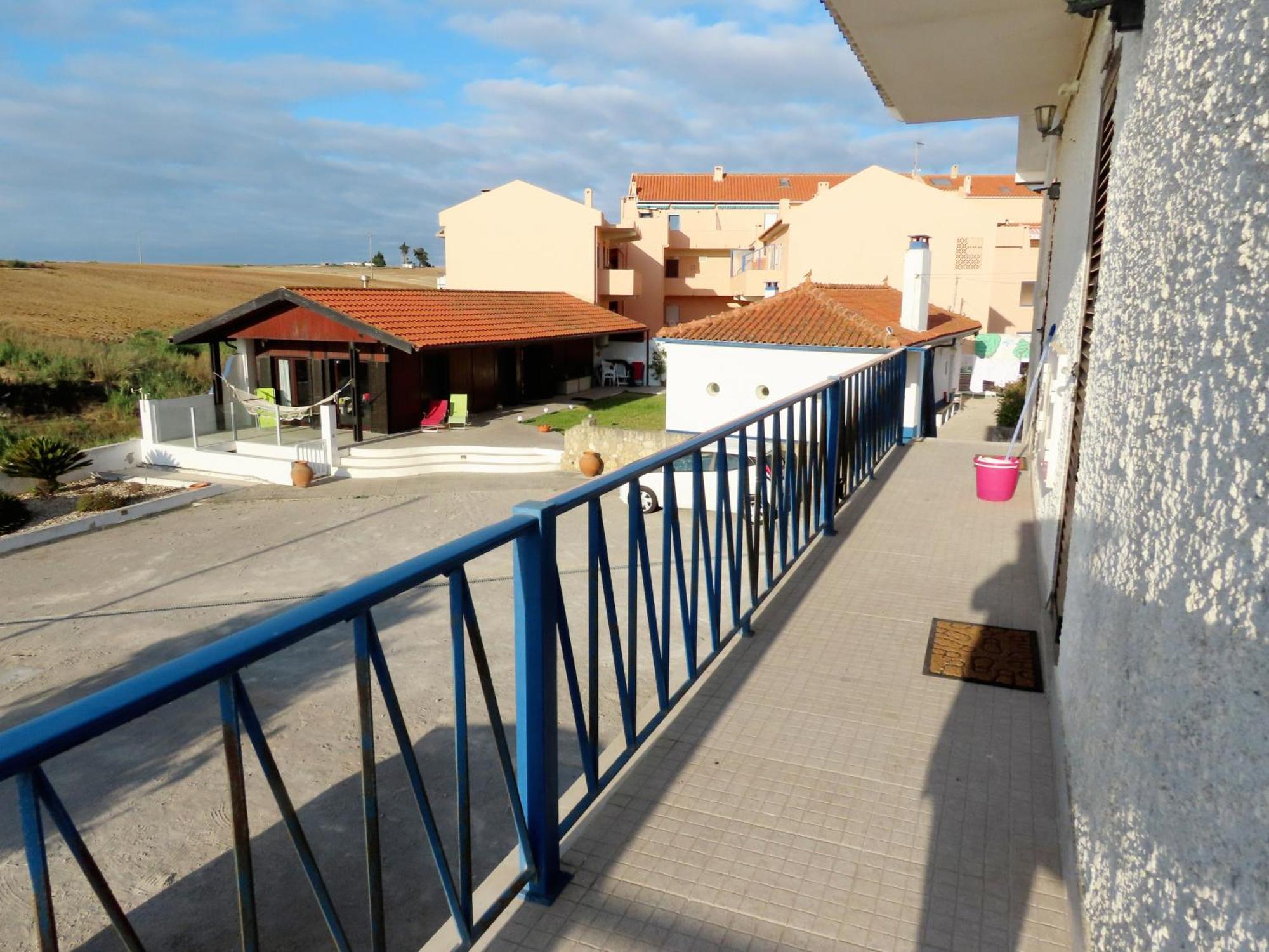 Appartement Casa Do Portao Azul - Dourada à Atouguia Da Baleia Extérieur photo